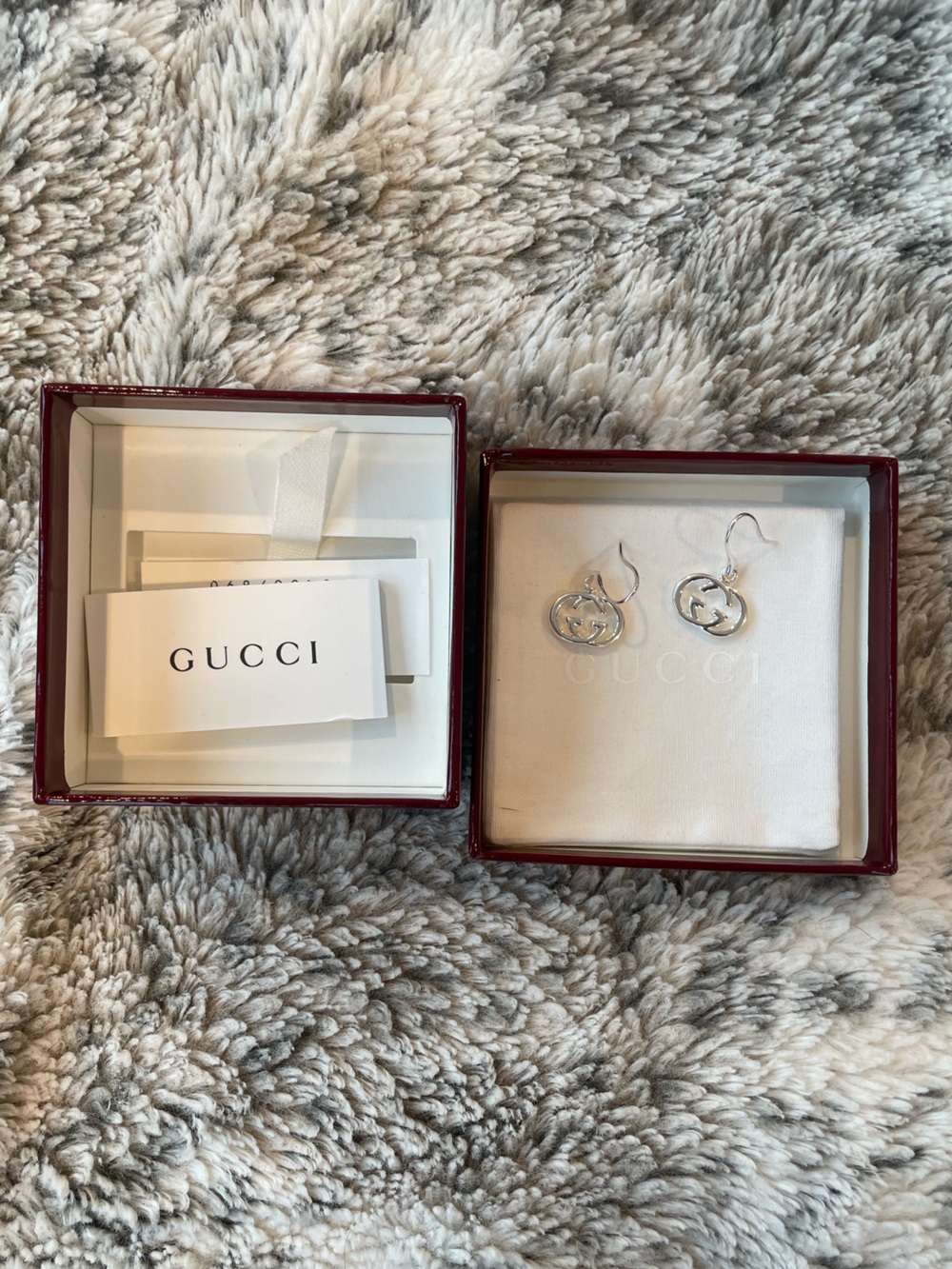 Gucci silver interlocking G earring